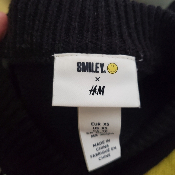 Smiley® x H&M. Short dress in soft, jacquard-knit fabric sweater Smiley - Picture 4 of 4